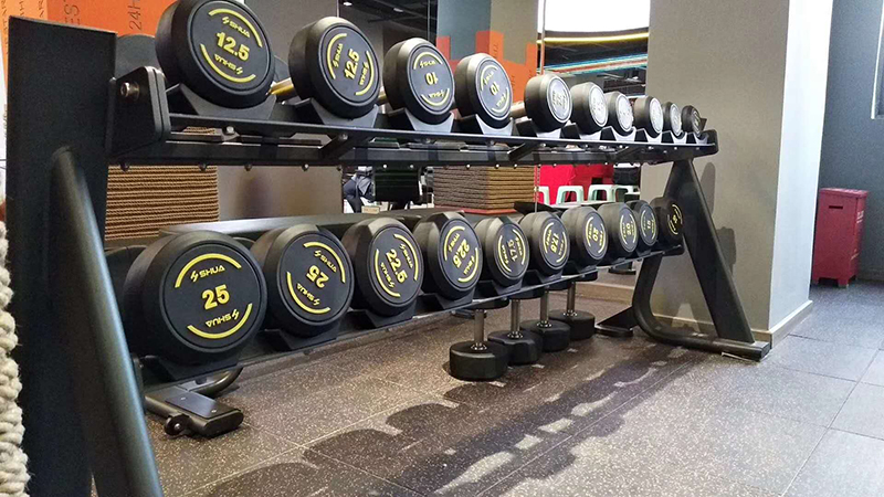 智能健身房器材